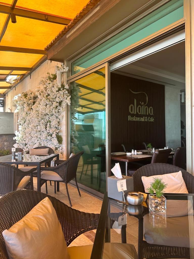 Retaj Hotel Amman Eksteriør bilde