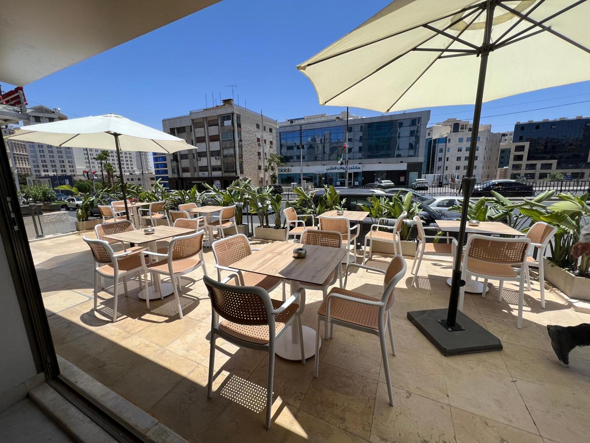 Retaj Hotel Amman Eksteriør bilde